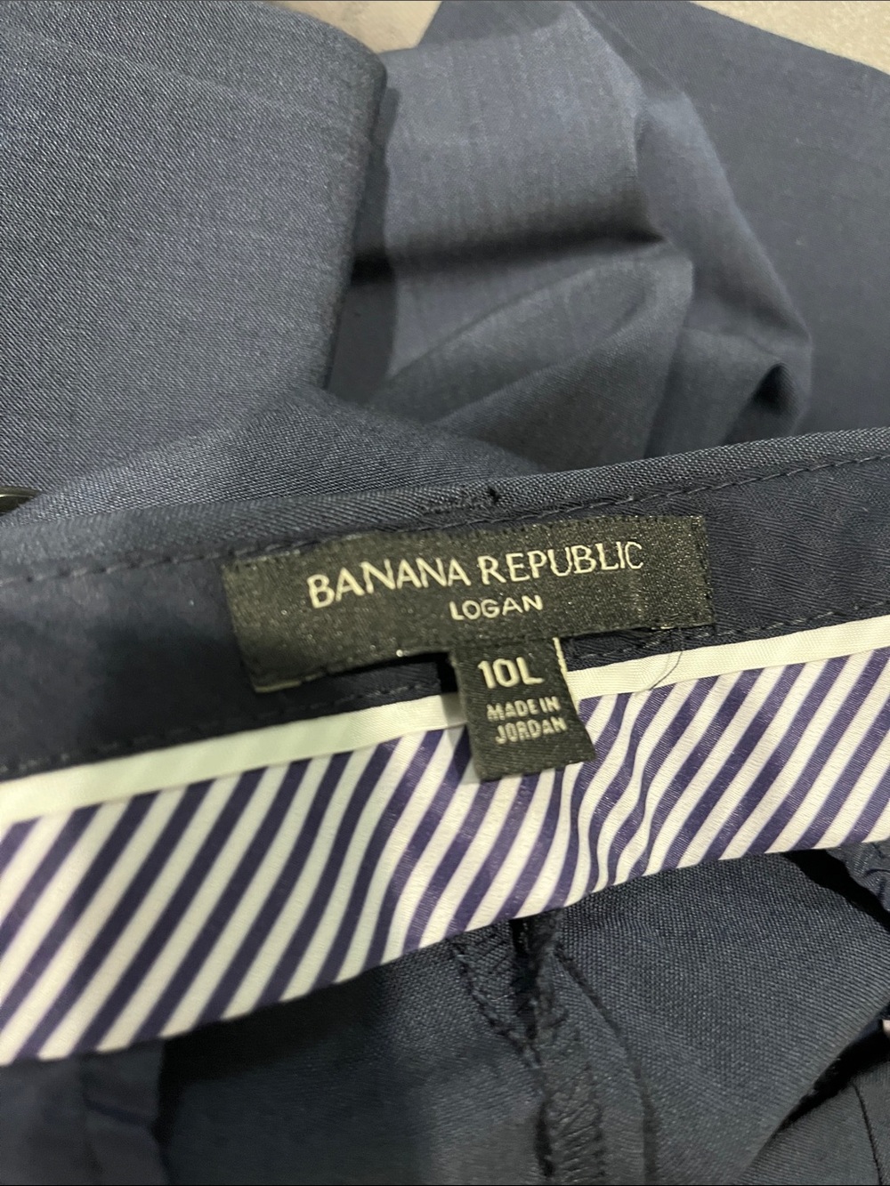 Banana Republic ‘Logan’ navy trousers